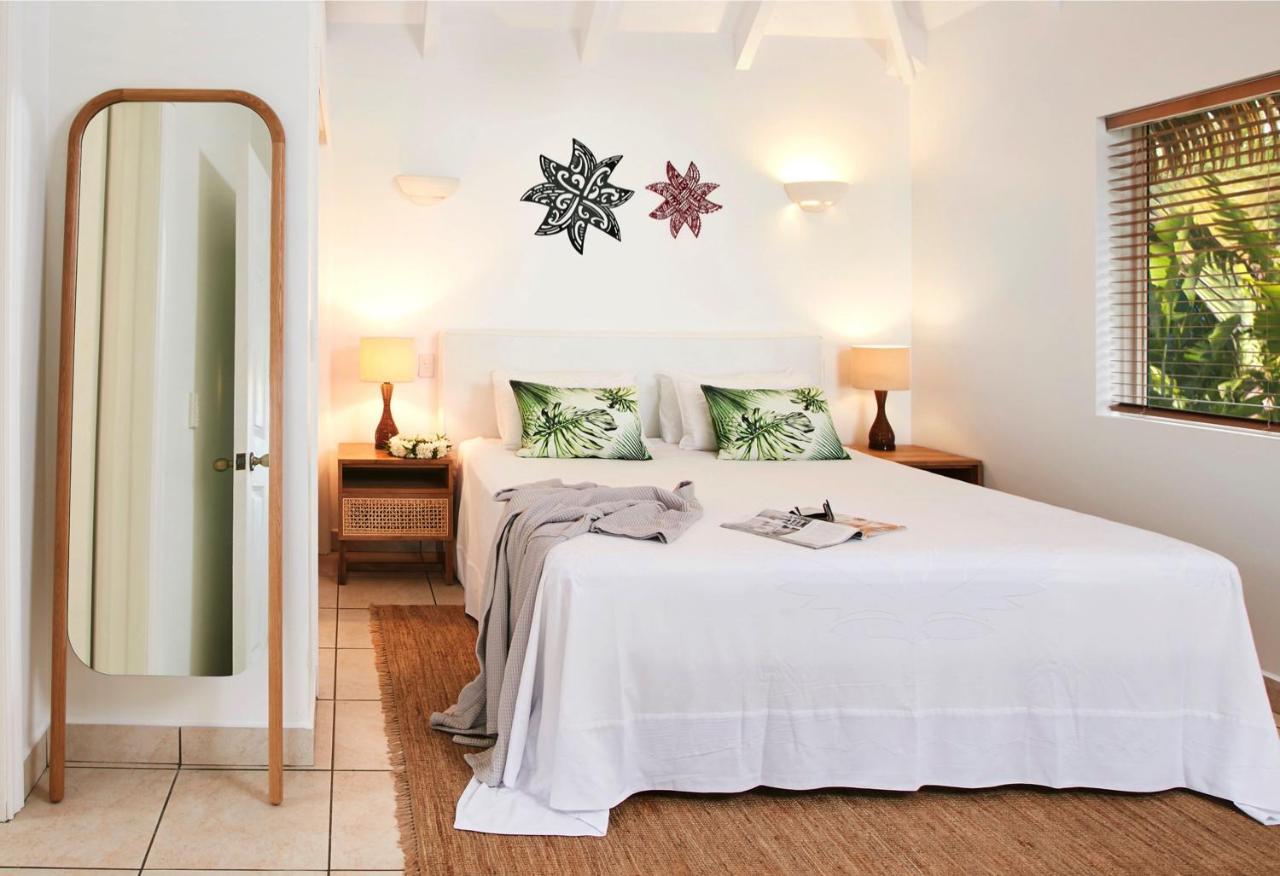 Motu Beachfront Art Villas Rarotonga Exterior photo