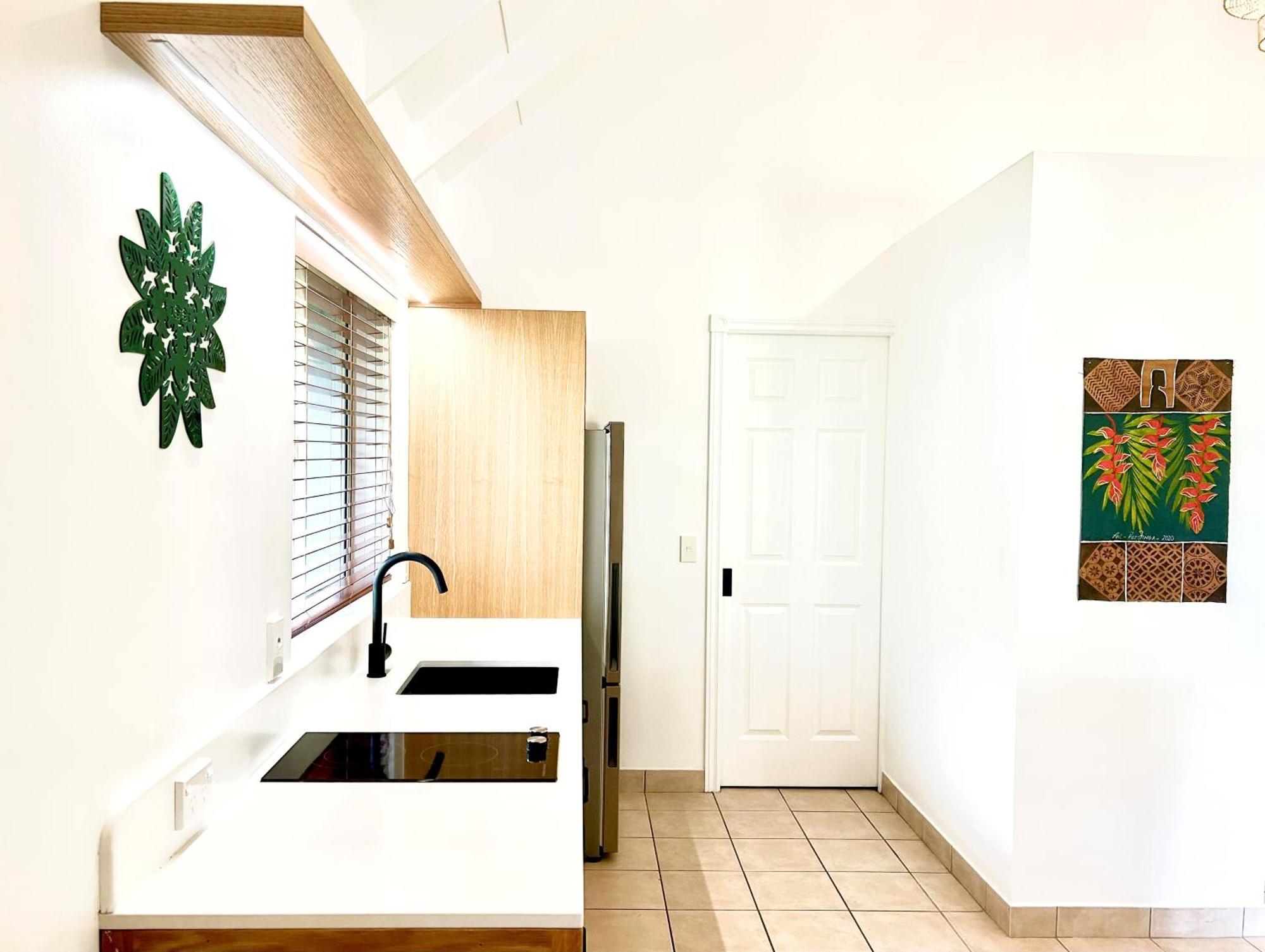Motu Beachfront Art Villas Rarotonga Exterior photo